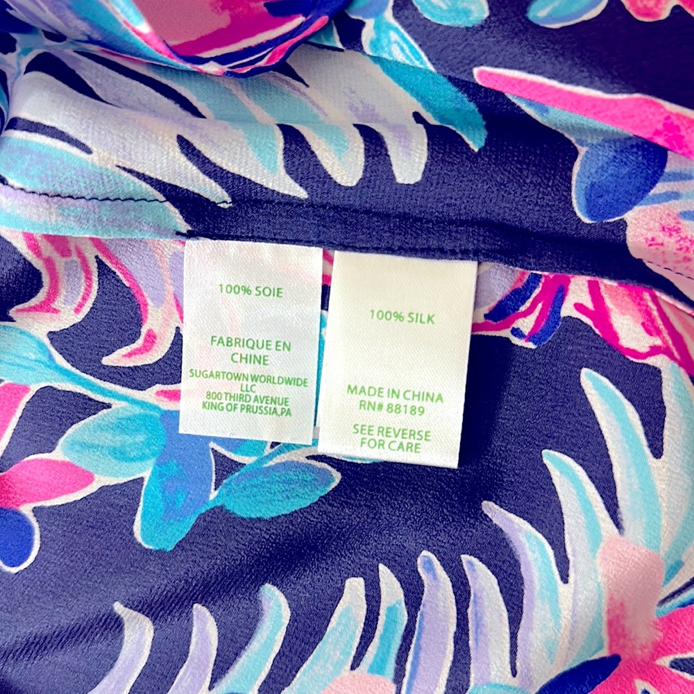 MOVING SALE: Lilly Pulitzer Elsa Blouse - Picture 7 of 10